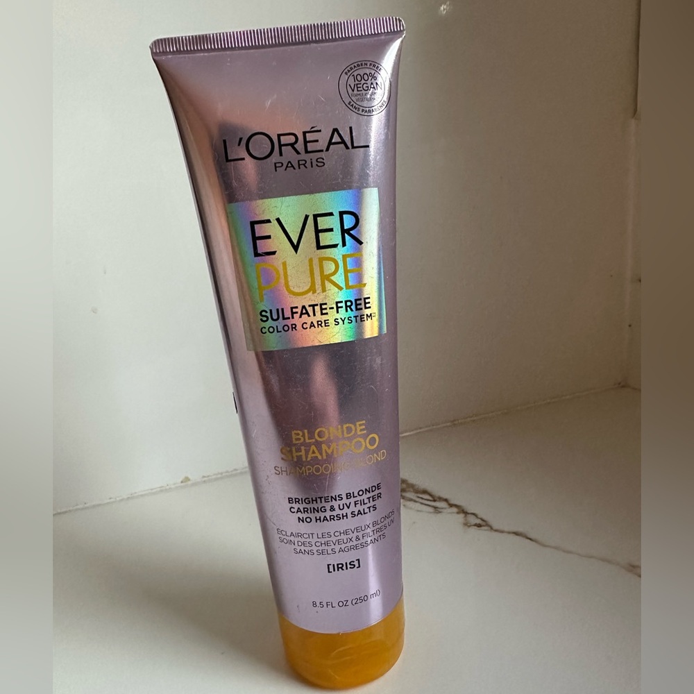 L’Oreal Paris EverPure Sulfate-Free Blonde Shampoo 250 ML